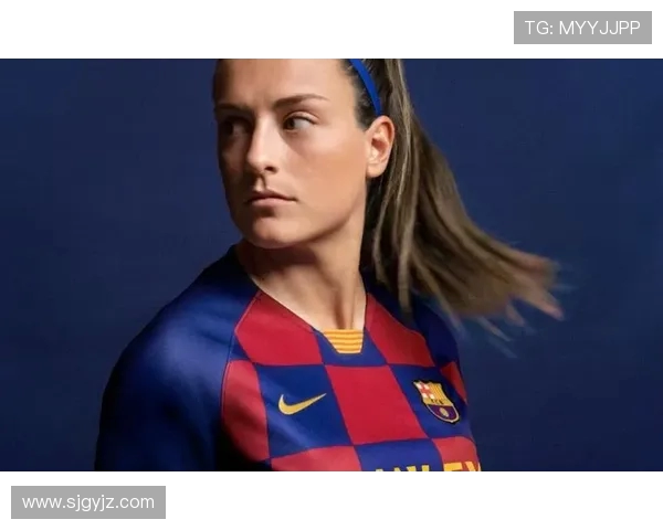 巴萨下赛季二客球衣谍照曝光:橙蓝风暴诠释复古与革新(2) 巴萨下赛季二客球衣谍照曝光:橙蓝风暴诠释复古与革新(2)